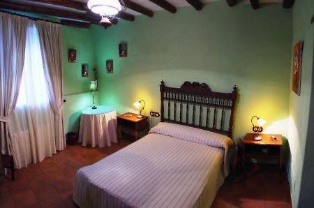 Hotel Rural La Fontanilla 프레헤날 데 라 시에라 외부 사진
